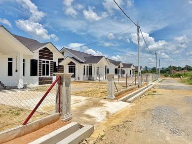 MELOR Banglo Cantik Lokasi Menarik di Kayu Rendang Melor KOTA BHARU
