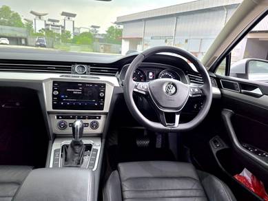 -2019 Volkswagen PASSAT 1.8 TSI PLUS PWR-BOOT