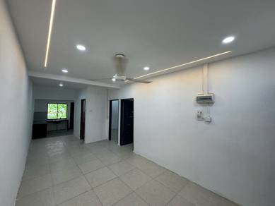 Single Storey House Jalan Pertanian Taman University  Fully Renovation