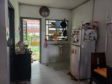 Teres 3 Tingkat Taman Saujana Palma Kajang Jenaris | Freehold