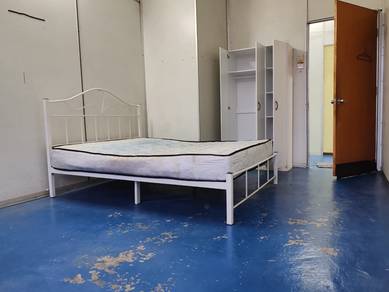 Super Size Big Room at Taman Klang Utama, Klang