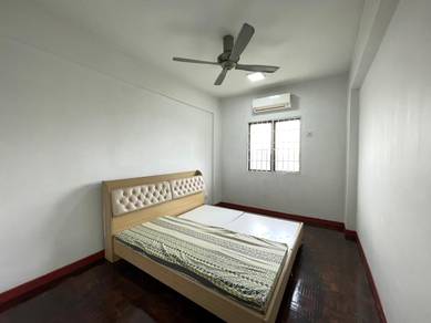 Aman Puri Apt, Kitchen Cabinet, Partly Furnished, Well Kept, Kepong