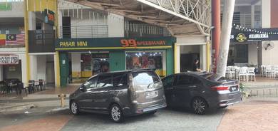 Putra Walk Ground Floor Shop @ Taman Pinggiran Putra Seri Kembangan