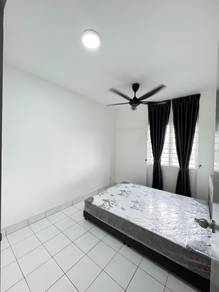Middle Room for rent@Lily Apartment Kuchai Lama,Near To Kuchai MRT