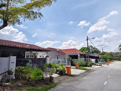 Single Sty (3Rooms) Taman Desa Ayer Hitam Puchong 