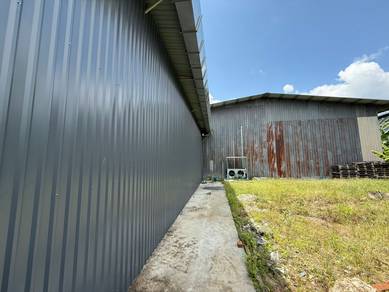 Batu Kitang 7th Mile Warehouse For Rent 🏠