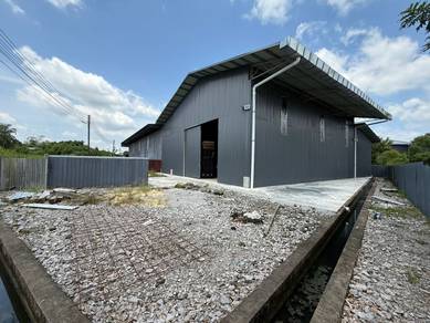 Batu Kitang 7th Mile Warehouse For Rent 🏠