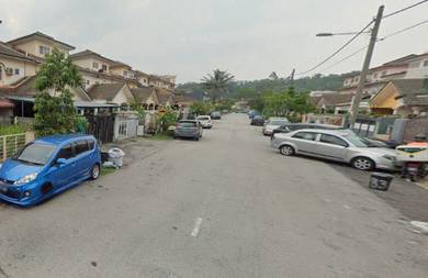 Earn Rm155k! Bank Lelong 2.5 Storey Terrace @ Desa Karunmas Cheras
