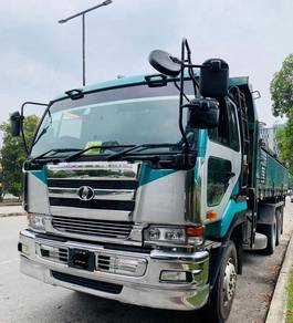 Nissan Tipper 10 tyre 2019 for sale