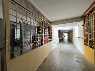 Pangsapuri Taman Tasik Utama AYER KEROH