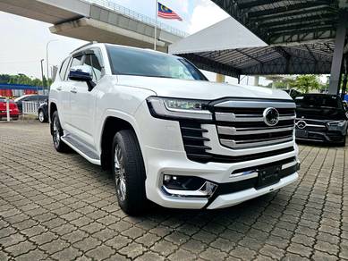 GRADE5 / A 2022 Toyota LANDCRUISER 3.3 GR SPORT