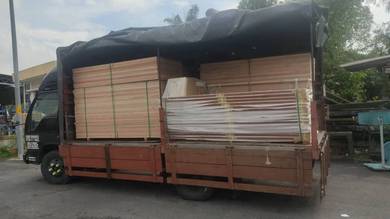 Lori sewa murah 1,2,3,5,7,10 ton,taillift/tailgate