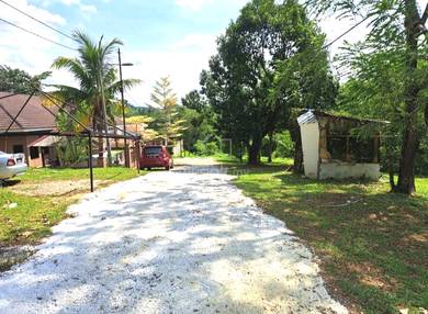 TANAH LOT KEDIAMAN UNTUK DI JUAL - Kajang, Selangor.