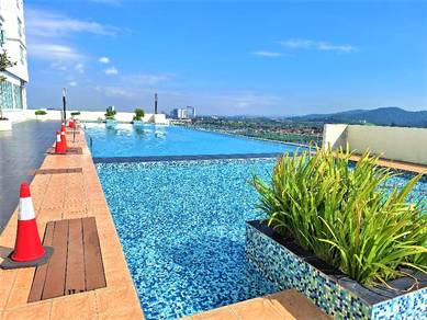 Puncak 7 Residence ( 1 Room ) Seksyen 7 ( Women Student Muslim only )
