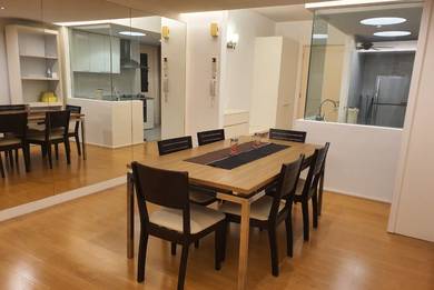 Mont Kiara, I-zen @ Kiara 1 Condo fully furnished for rent