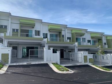 NEW Teres FREEHOLD PARTIAL FURNISHED Jenderam Hilir Dengkil