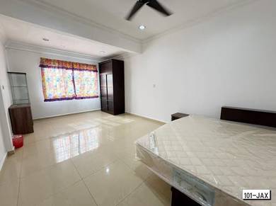 FULLY RENOVATED EXTEND Batu Belah Klang 2 Storey CORNER House 3114sf