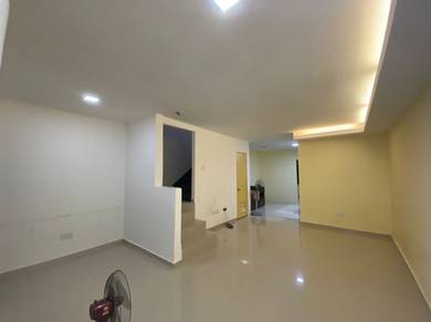 (Fully renovated)2Storey Terrace House Taman Kantan Permai,Kajang