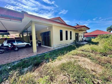 Rumah Corner Lot Cantik Untuk Dijual Di Taman Seroja Kuala Kangsar