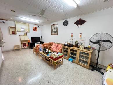 Rare Single Storey with Very Large Attic. Renovated &amp; Extended.
