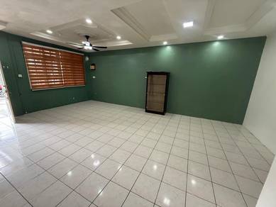 BDC Double Storey Intermediate House For Rent, 4 bed 3 bath, 2 carpark
