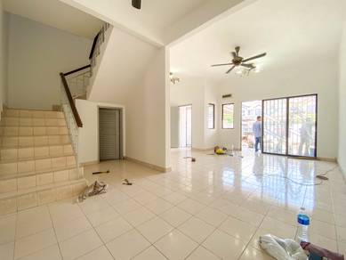 Double Storey Jalan Kerongsang Bandar Puteri, Klang