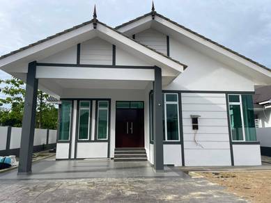 Banglo moden & terkini siap bina di kedai lalat