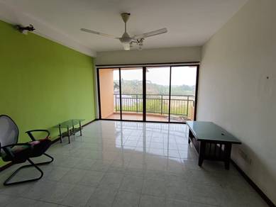 Villa DSavoy AFamosa Condominium / Alor Gajah @ 2 Bedrooms Corner
