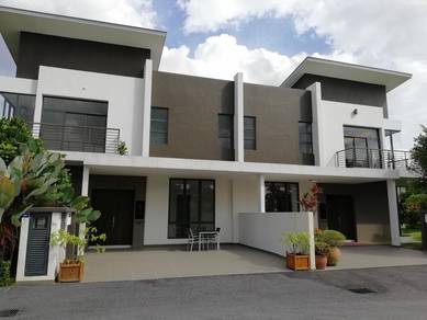 45x85 Double Storey Semi-D Concept Superlink House Sepang Height