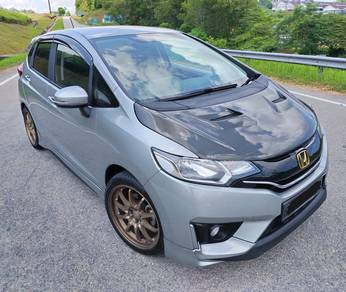 Honda JAZZ 1.5 V (A)