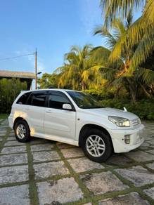 Toyota RAV4 2.0 STANDARD (A)