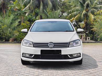 Volkswagen PASSAT 1.8 TSI (CKD) ENHANCED (A)