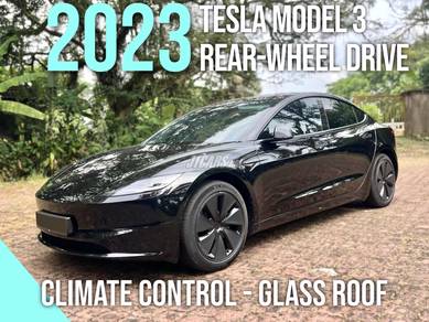 Tesla Model 3 Rear-Wheel Drive
