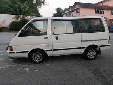 Nissan VANETTE 1.5 AUTHENTIC (M)