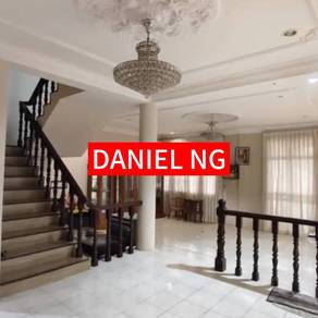 DOUBLE STOREY SEMI D FOR SALE At HUA JOO PARK 3RD MILES KUCHING