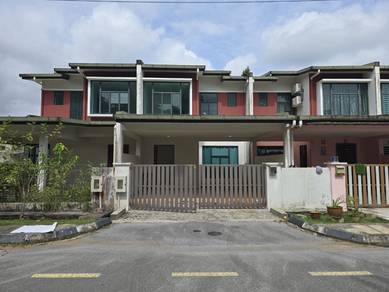 Bt 11 Tmn Golden Palm @Terrace double storey SALE