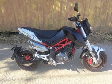 Benelli TNT135i starter cantik standard ori