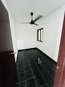 Flora Damansara Apt, Hospital Kota Damansara Perdana, Petaling Jaya
