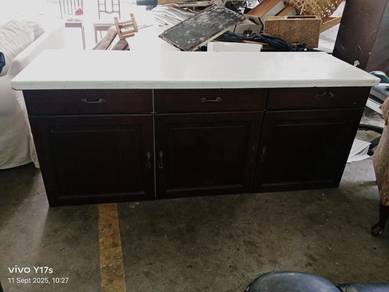 rak kabinet marble 