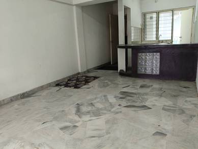 Opposite Sunway Pyramid, Subang Ville Condo, 4th Floor, For Sale