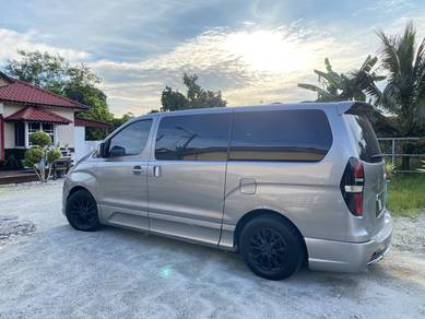 Hyundai GRAND STAREX 2.5 CRDi VGT (A)