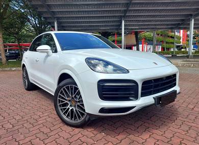 Porsche CAYENNE 3.0 BASE (A)