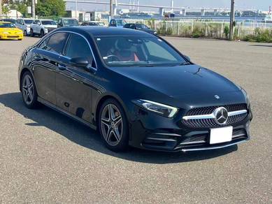 Mercedes Benz A180 1.3 Sedan Panoramic HUD