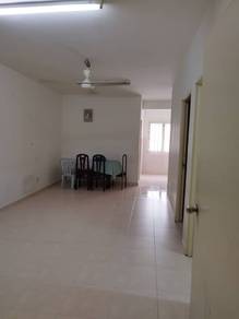 Ground Floor Flat Taman Tasik Utama