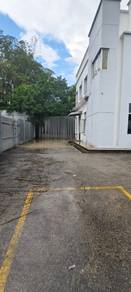 2 storey Semi Detached Factory @ Tmn Perindustrian Kinrara Puchong