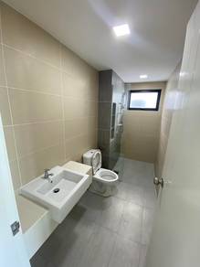 Middle Room at Riverville Residence, Jalan Klang Lama for Rent