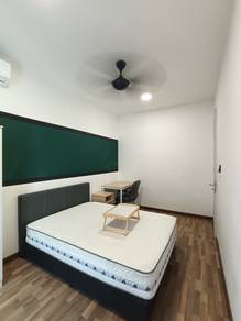 Middle Room at Riverville Residence, Jalan Klang Lama for Rent