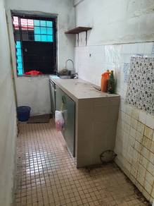 Cheras Ria Flat 1st house buyer 570sf fehold 3r1b monthly RM600-RM900
