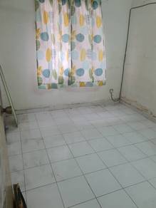 Cheras Ria Flat 1st house buyer 570sf fehold 3r1b monthly RM600-RM900