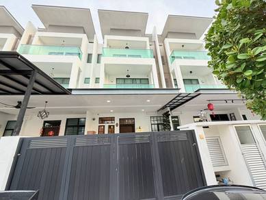 HOT UNIT 🔥 3-Storey Terrace Reflexion Type Grande, Puchong